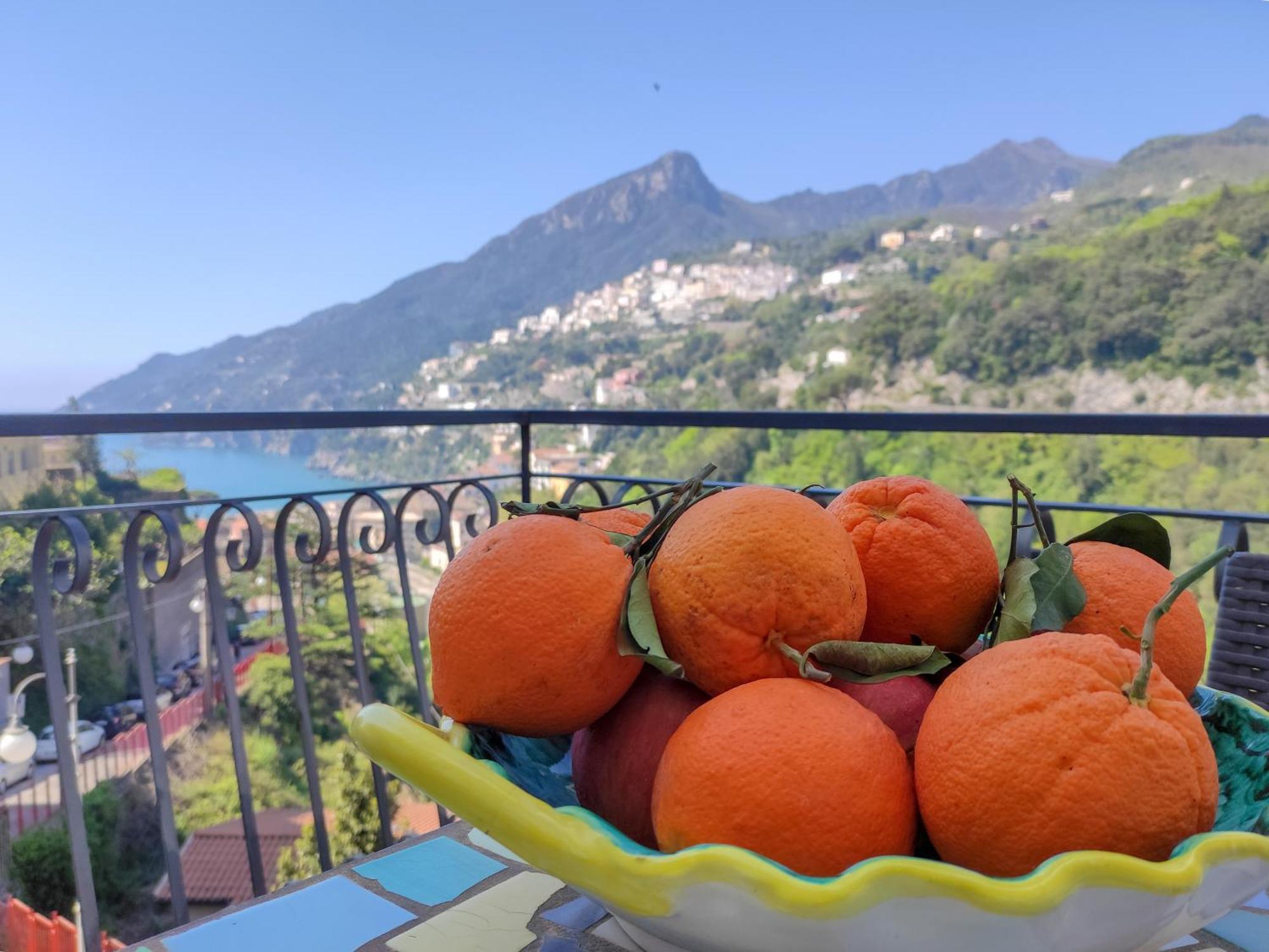 B&B Casa Mena В'єтрі Екстер'єр фото